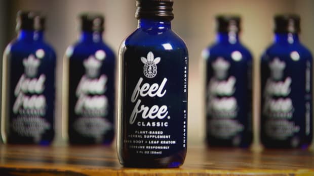 Feel Free plant-based kratom and kava tonic bottles
