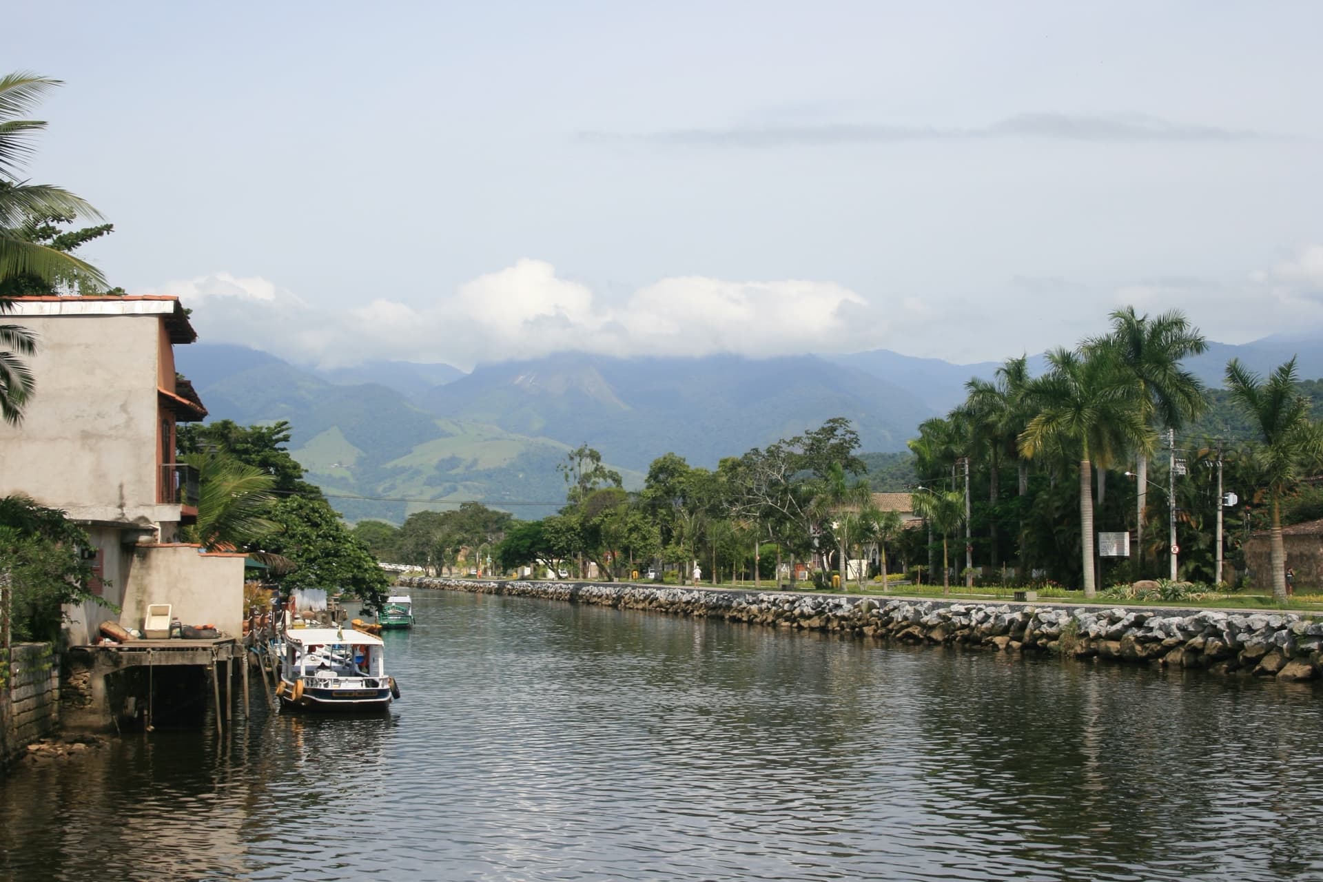 Paraty canal with mountains in the background